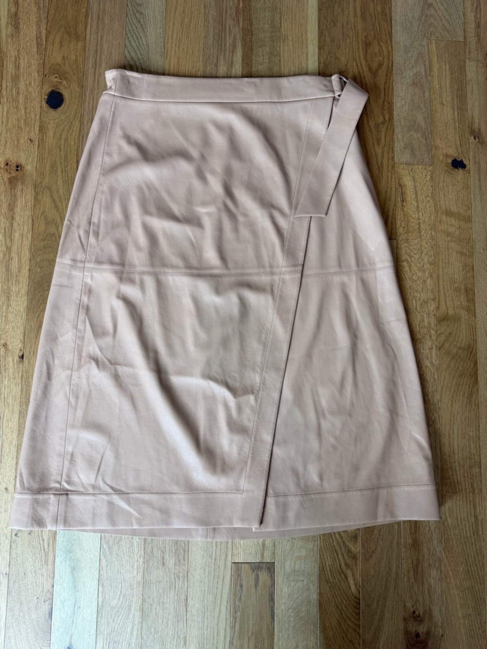 Ted Baker Faux Leather Camel Wrap Midi Skirt — Size 6 (US 14) - Picture 10 of 13